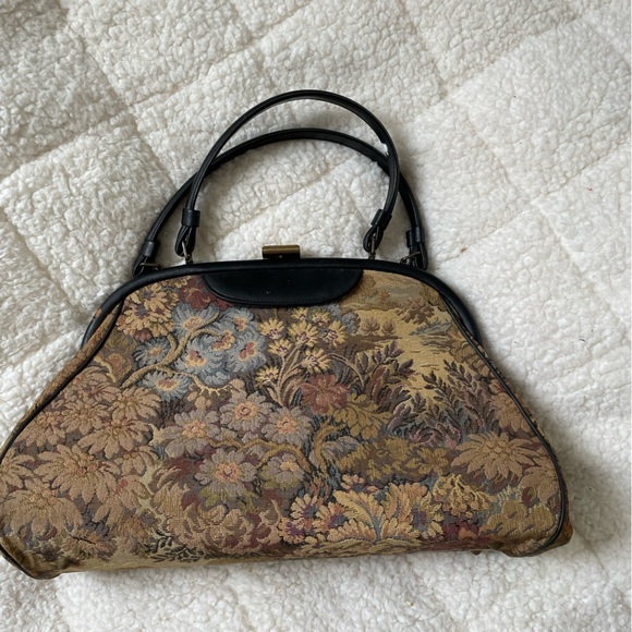 Verdi Vintage Tapestry Carpetbag Handled Purse - Picture 11 of 11